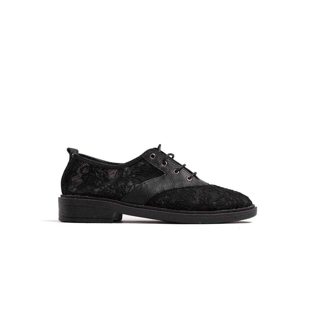 Lace Oxford